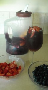 pour the sangria