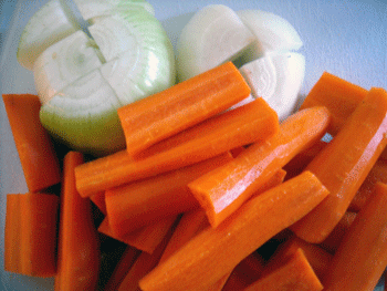 2-onions-carrots
