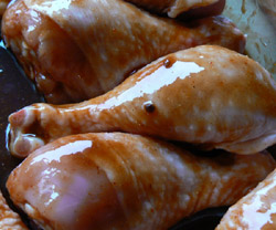 marinating-bbq-chicken-250