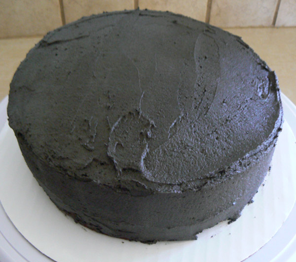 black-iced-cake